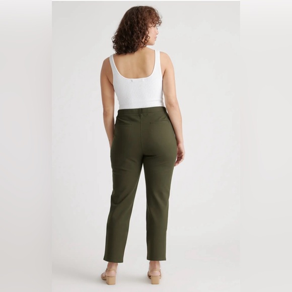 EUC Quince Olive Ultra Stretch Ponte Straight Leg 4-Pocket Pants - Picture 3 of 16